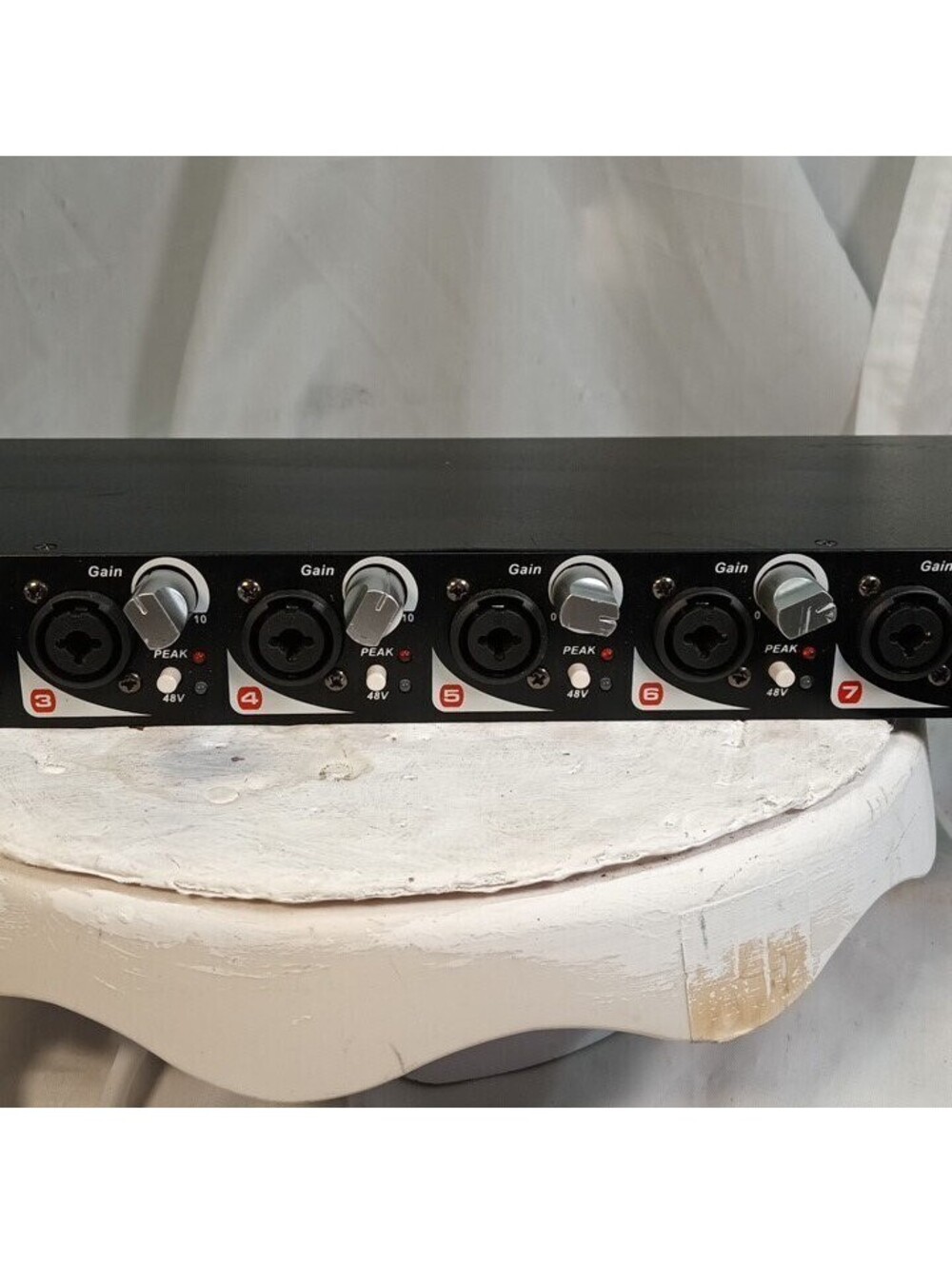 SM Pro Audio PR8E 8-Channel Mic Preamp Rack Phantom Power - Picture 3 of 7